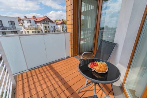 MARINA APARTAMENT Z 1 SYPIALNIA (STRONA ZACHODNIA)