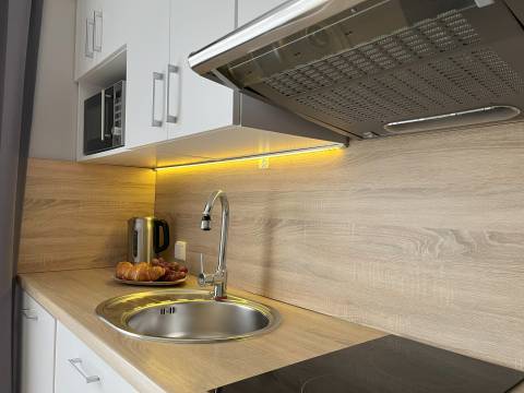 Apartament jednopokojowy z wnęką sypialnianą M24