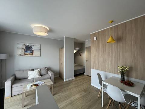 Apartament Jednopokojowy z wnęką sypialnianą M28